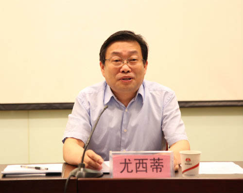 新班子上任一個月，看他們都忙了些啥？