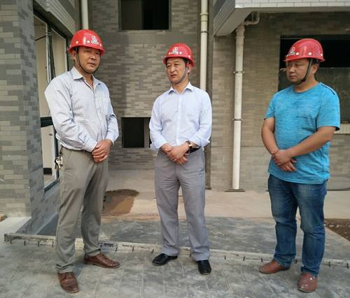 瞄準(zhǔn)新目標(biāo)  落實新舉措  實現(xiàn)新突破  開創(chuàng)新局面