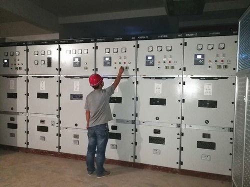 澄合分公司第一安裝隊(duì)合陽(yáng)金水二期室外供電工程首戰(zhàn)告捷