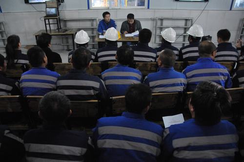 洗選煤運(yùn)營公司開展模擬假人緊急救護(hù)基礎(chǔ)技能競賽活動(dòng)