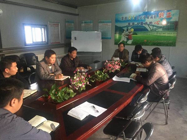 掘進(jìn)公司紅柳林項(xiàng)目部員工培訓(xùn)學(xué)習(xí)常態(tài)化