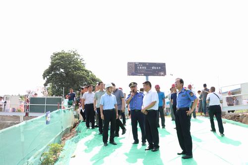 渭南市領(lǐng)導(dǎo)率團(tuán)深入陜煤建設(shè)渭南分公司禮悅閣項(xiàng)目對(duì)標(biāo)學(xué)習(xí)