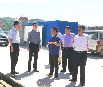 榆林市副市長馬洪潮同志一行蒞臨漢中分公司吳堡橫溝溫泉項(xiàng)目視察工作