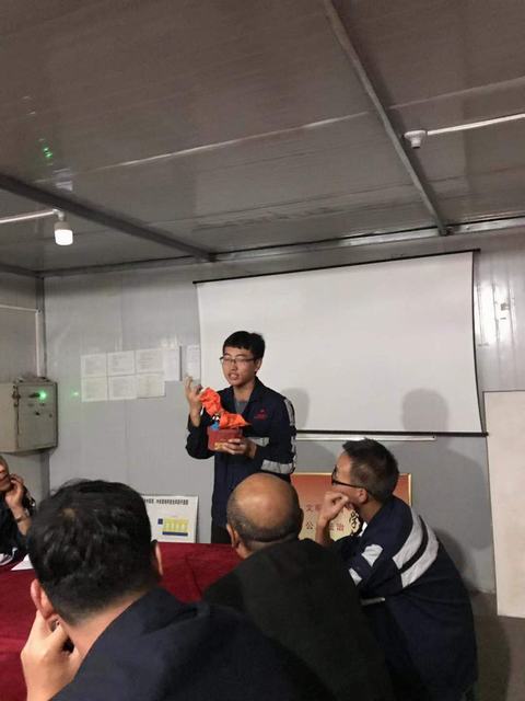 陜煤建設(shè)洗選煤運營公司小保當(dāng)運營項目部成功舉行年度自救器技術(shù)比武大賽