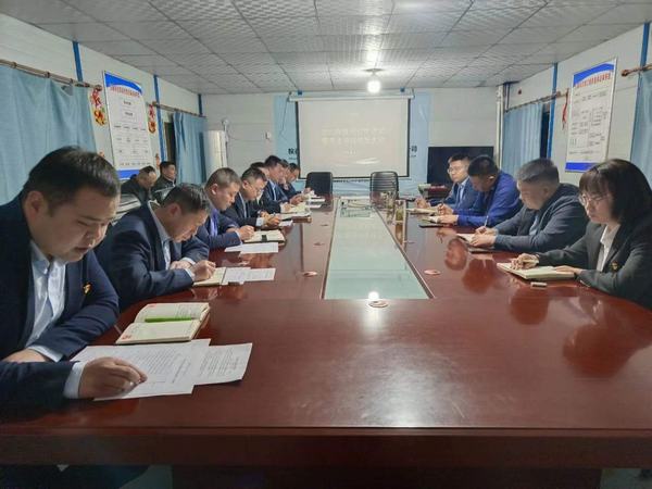 陜煤建設(shè)礦建二公司：組織生活會(huì)這樣開(kāi)才“有味”