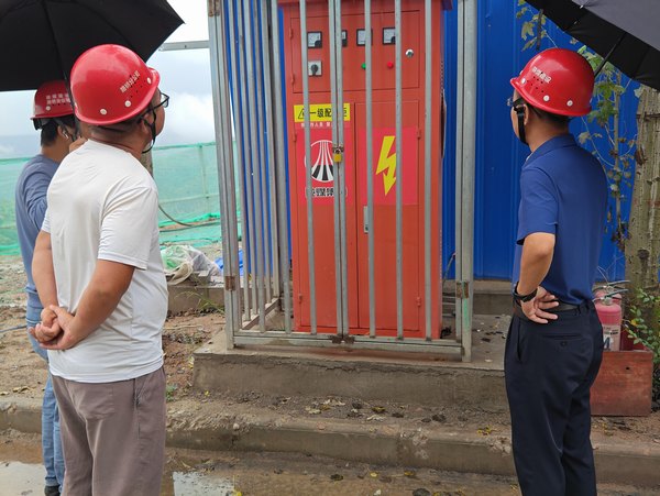 陜煤建設(shè)路橋分公司各項(xiàng)目部多舉措筑牢防汛網(wǎng)