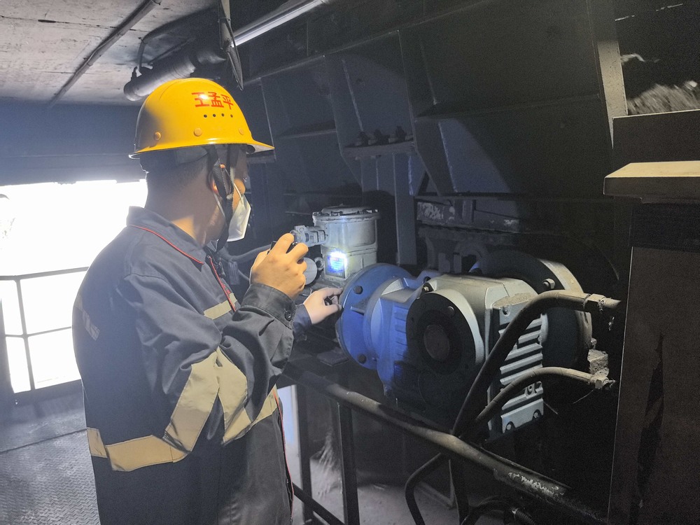 陜煤建設洗選煤運營公司澄合山陽運營項目部：國慶堅守，奉獻亦無聲