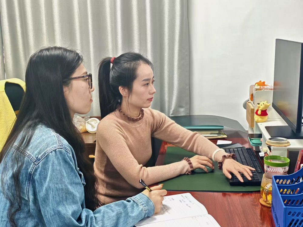 “賬”里春秋藏嚴謹，學中奮進護發(fā)展