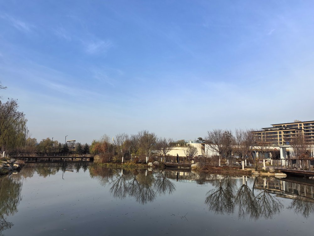 冬日藍(lán)調(diào)：空港中心公園寫(xiě)給城市的暖詩(shī)