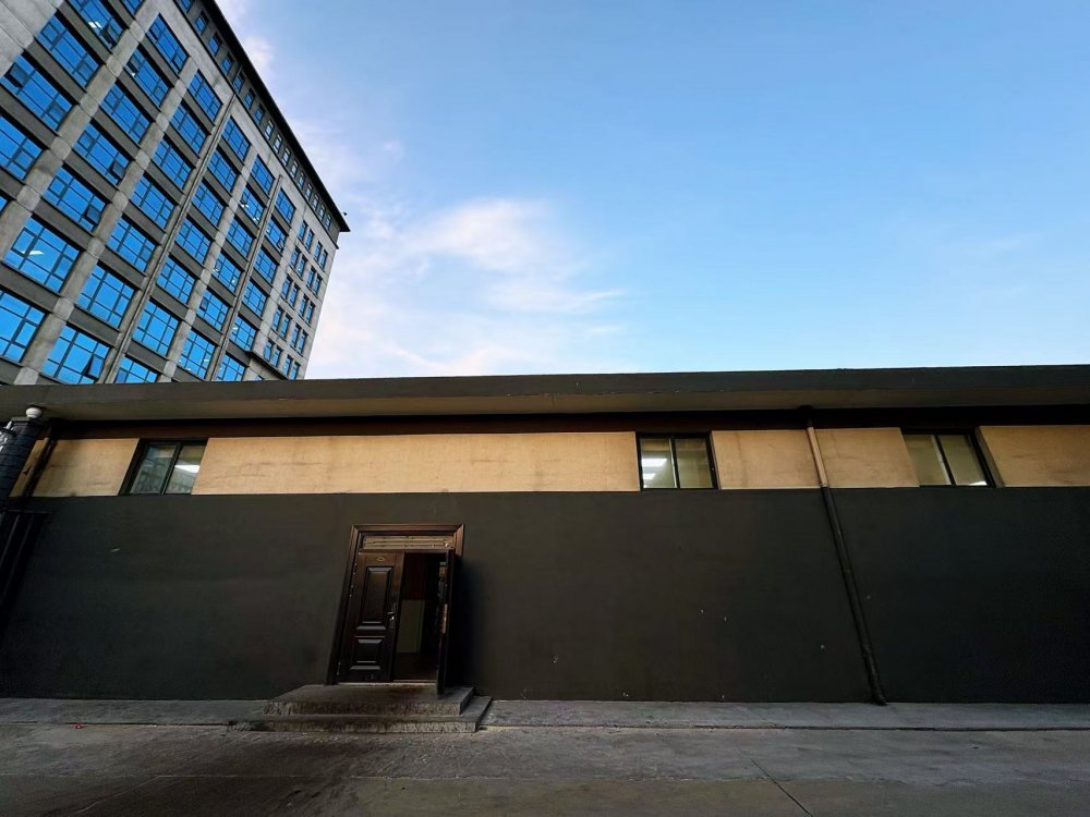 “建精品護安全”承諾兌現(xiàn)！陜煤建設(shè)韓城分公司土建六項目部承建的下峪口煤礦“民生廊橋”貫通驗收