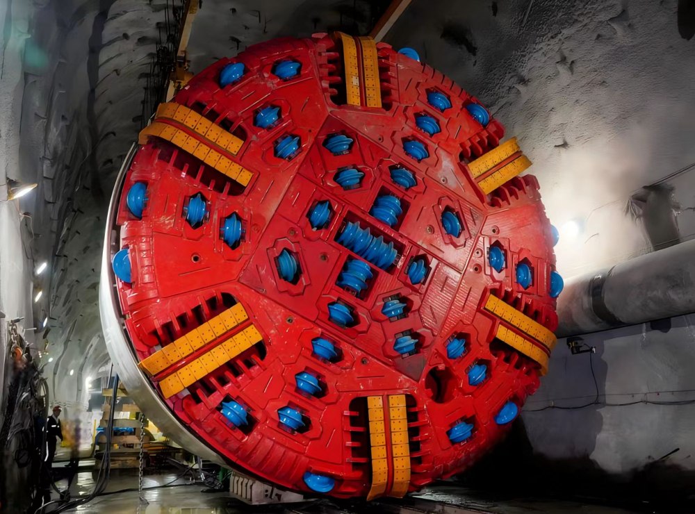 陜煤建設煤礦運營服務分公司：直徑7.13米TBM掘進機及全套系統(tǒng)帶載聯(lián)合試運轉(zhuǎn)成功