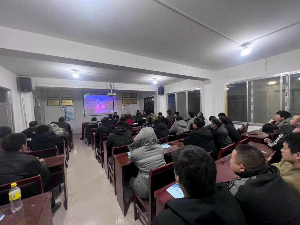 陜煤建設(shè)煤礦運(yùn)營服務(wù)分公司:強(qiáng)基固本激活安全管理“小單元”