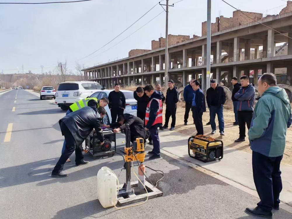 陜煤建設榆林公司承建的榆神熱電至南七路供熱管網(wǎng)工程N2標段順利通過竣工驗收