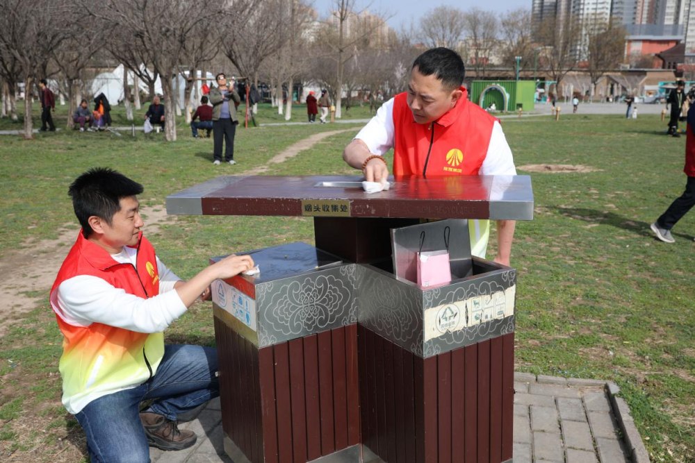 陜煤建設(shè)路橋分公司:多彩志愿繪初心 雷鋒精神綻芳華